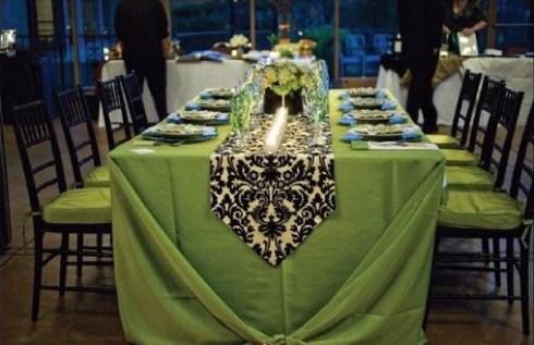 decoration-salle-mariage-verte-noire-3 10 decorations de salle de mariage vertes