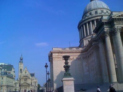Une touriste à Paris Une touriste à Paris