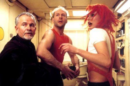 Ian Holm, Bruce Willis et Milla Jovovich