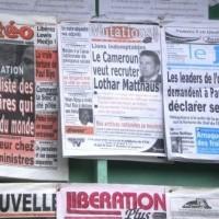 Journaux: Embouteillages dans les kiosques 