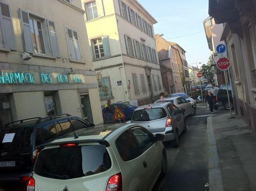 Simplifiez vous la ville ... vive les bouchons ! #Mulhouse P691