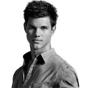 New pic of Taylor Lautner ? http://img825.imageshack.us/img825/1769/taylorlautnermuscleadvi.jpg