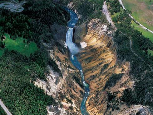 11. Les chutes de Yellowstone