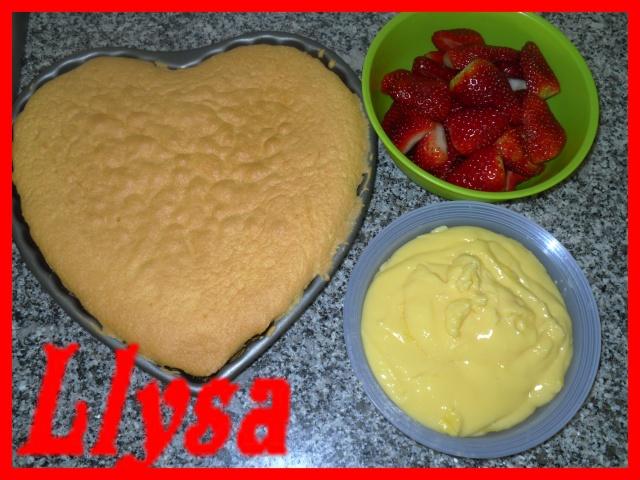 Tarte renversée aux fraises et à la crème patissière et concours Tarte renversée aux fraises et à la crème patissière et concours
