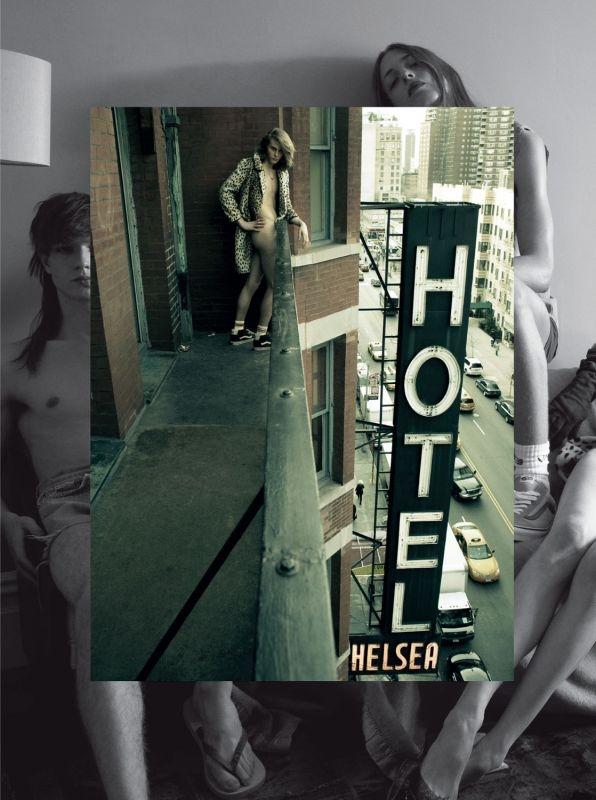 Kristen Mcmenamy par Steven Meisel pour Vogue Italie mai 2011 18