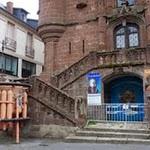 Espalion : Le Musée du Scaphandre a été créé autour des inventions des espalionnais ROUQUAYROL et DENAYROUZE, qui en 1864, ont inventé le premier scaphandre autonome moderne de l'histoire de la plongée. P1060216.JPG