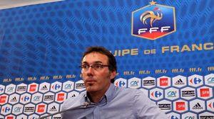 Hors Jeux ! laurent_blanc_punit_les_23_grevistes_52816