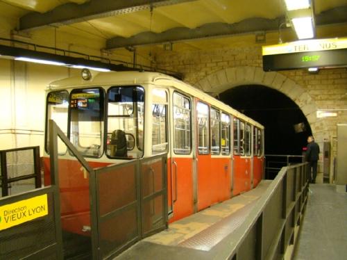 IF Un petit tour en ficelle ?