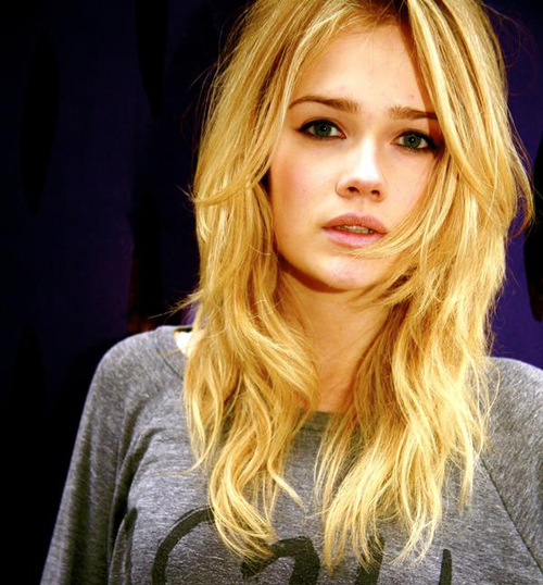 Florrie – Begging Me. Florrie – Begging Me.