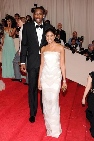 amare stoudemire rachel roy amare stoudemire rachel roy Ce quil faut retenir du Gala du Metropolitan Museum