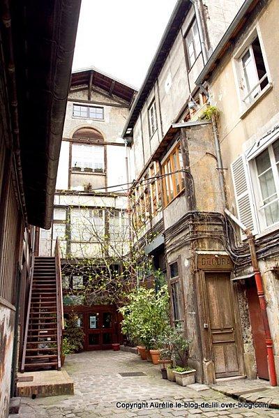 Montparnasse-8-cour.jpg