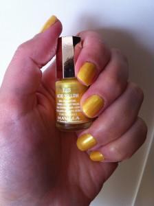 mavala acid yellow 2 On aura tout vu sur mes ongles… Mavala Acid Yellow