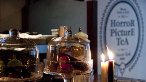 Horror Picture Tea : le café est dans la peau http://static.mcetv.fr/img/2011/05/horror-picture-tea.jpg