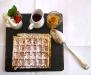 gaufre-grand-mere-coulis-fraises-dessert-diables-au-thym-boutique-hotel-jules-paris gaufre-grand-mere-coulis-fraises-dessert-diables-au-thym-boutique-hotel-jules-paris