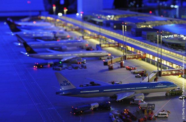 aeroport hambourg miniature 03 Le plus grand aéroport miniature au monde