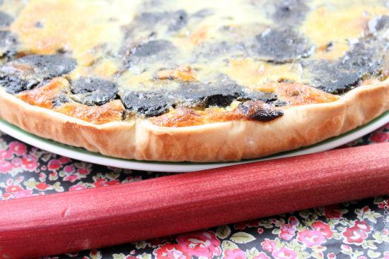 Tarte à la rhubarbe et au boudin noir ! 053PN2