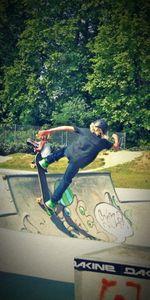 KID CONTEST... 0fed98b143b35e0a_m