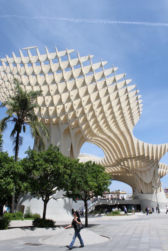 Metropol Parasol, énorme structure de bois.