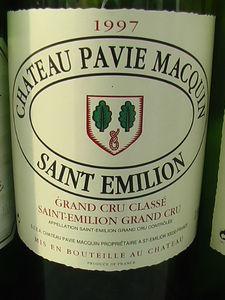 Deux vins de la rive droite et un vin jaune avec les fromages Bouteilles_du_30_avril_030