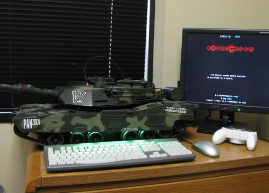 tank case mod pc computer1 540x387 Un PC dans un tank !