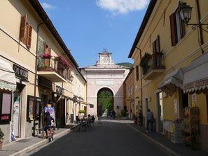 Norcia, quelle frustration .... Norcia_Cascia_018