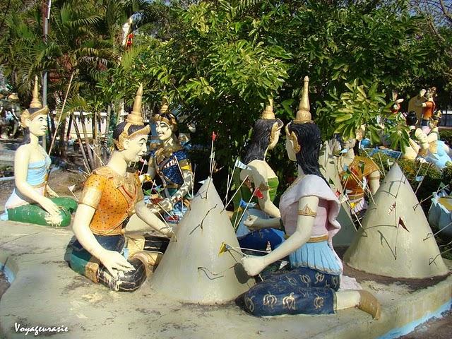 Thaïlande : Les Chedi de sable ((Pla Chedi Sai) Thaïlande : Les Chedi de sable ((Pla Chedi Sai)