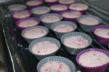 Cupcake tout framboise / Concours Cupcakes Cuistoshop IMG_0430