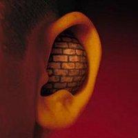 Pourquoi « oublier » que des Romainvillois ont fait une expo sur le 160e anniversaire... ? Medias-sourds.jpg