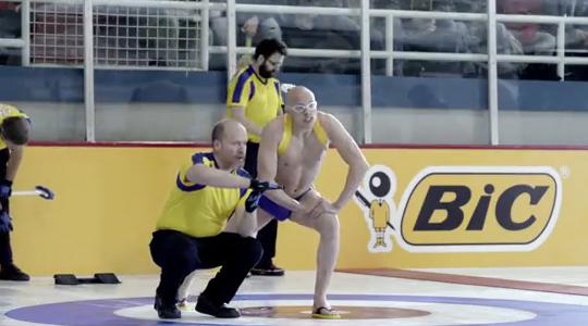 bic Pub BIC : Human Curling