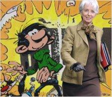 Christine Lagarde a des problèmes avec les chiffres. M'enfin... Christine Lagarde