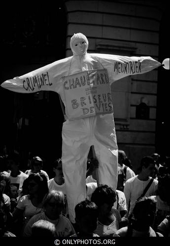 Marche silencieuse du collectif Justice pour les Victimes de la Route. Marche-collectif-Justice-Victimes-Route-003