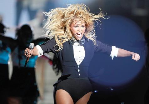 LIVE PREVIEW : BEYONCE – RUN THE WORLD (@OPRAH’S FINALE)