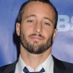 Alex_O_Loughlin_Hawaii5-0_Upfronts2011_CBS_01