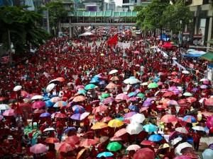 reds19052011-4 Les Chemises Rouges commencent a se rassembler dans le centre de Bangkok