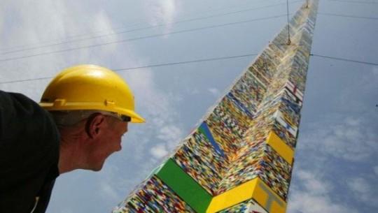 lego tower 540x305 Brésil : La plus grande tour de Lego