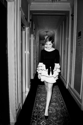 Emma Watson en maîtresse de cérémonie pour Lancôme, Paris