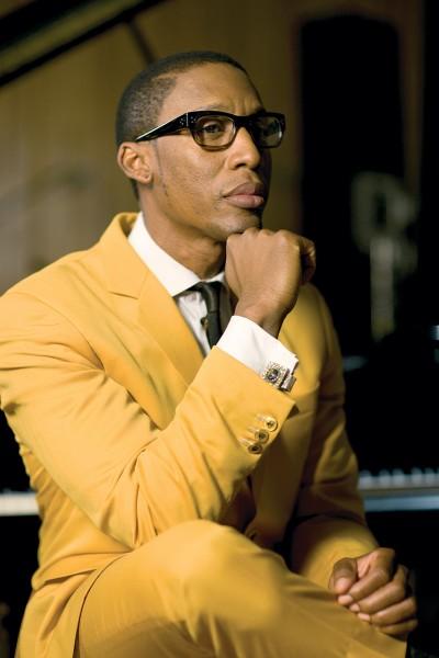 le look de raphael saadiq 2 le look de raphael saadiq 2 400x600 Le style de Raphaël Saadiq
