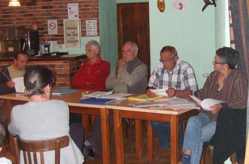 Photo-AG-21-mai-2011 Assemblée générale de l'association pour la sauvegarde de la Gela en vallée d'Aure