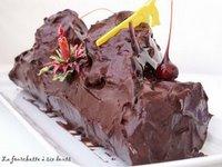 bûche caramel-noisettes-chocolat (anti gâteau rois avant l'heure