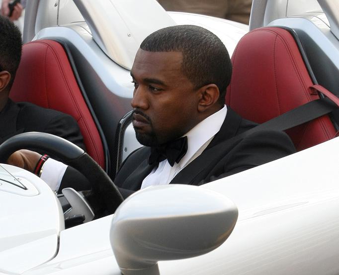 kanye-west-cannes-11.jpg