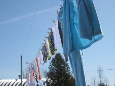 Les premières cordes à linge (Z) Les premières cordes à linge (Z)