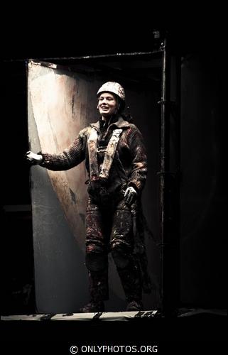 Cie Luc Amoros. Spectacle Page Blanche. Paris Cie-Luc-Amoros-paris-011