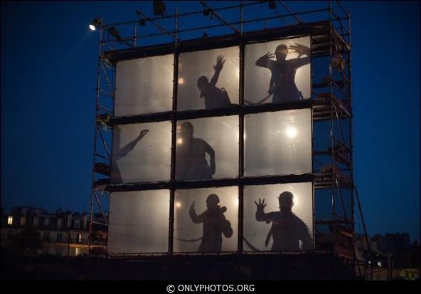 Cie Luc Amoros. Spectacle Page Blanche. Paris Cie-Luc-Amoros-paris-004