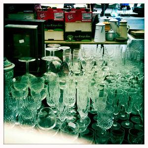 Brocante d'antiquaires Rue de Courcelles ce week-end! BrocanteCourcelles2011_3