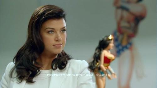 357af43abf2db4d58720dbf60376140f3b745dc8-Wonder_Woman_Pilot_4 C’est plus fort que moi