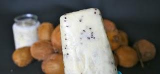 GLACE AUX KIWIS ARÔME VANILLE-CITRON (SANS SORBETIÈRE) GLACE AUX KIWIS ARÔME VANILLE-CITRON (SANS SORBETIÈRE)