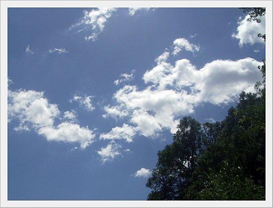 True Colors : N comme ... Nébuleux Nuages Nebuleux (3)