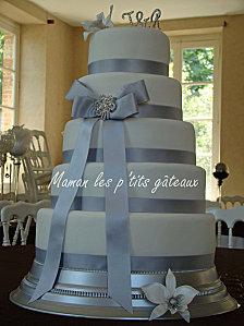 Wedding-cake-blanc-et-argen.jpg