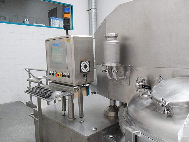 A la découverte d'un laboratoire dermato-cosmétologique SVR SAM_4990.JPG