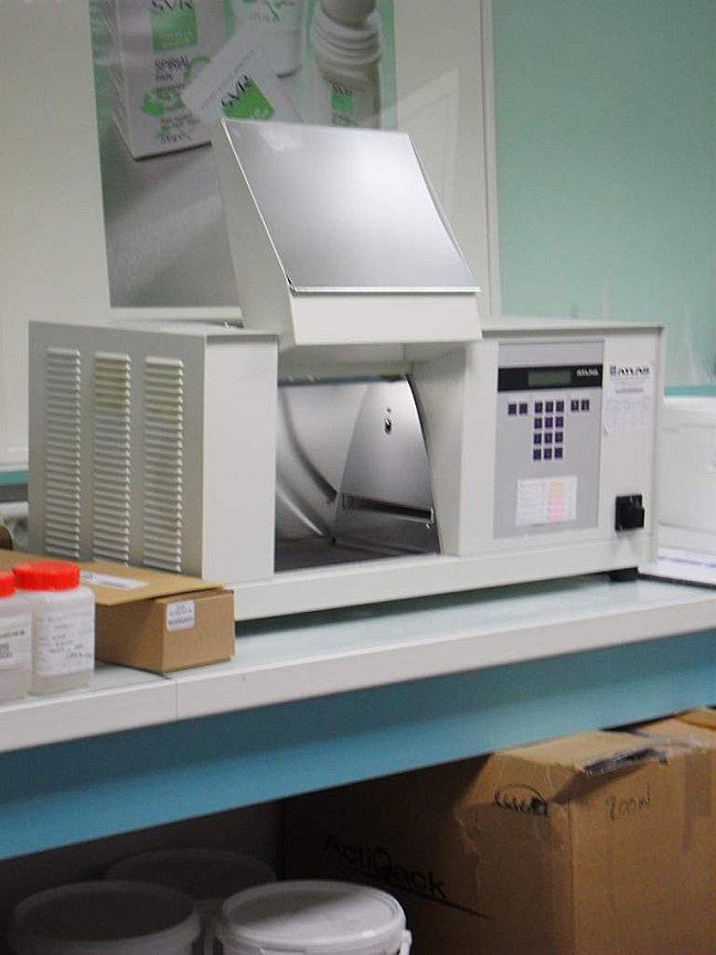 A la découverte d'un laboratoire dermato-cosmétologique SVR SAM_4974.JPG